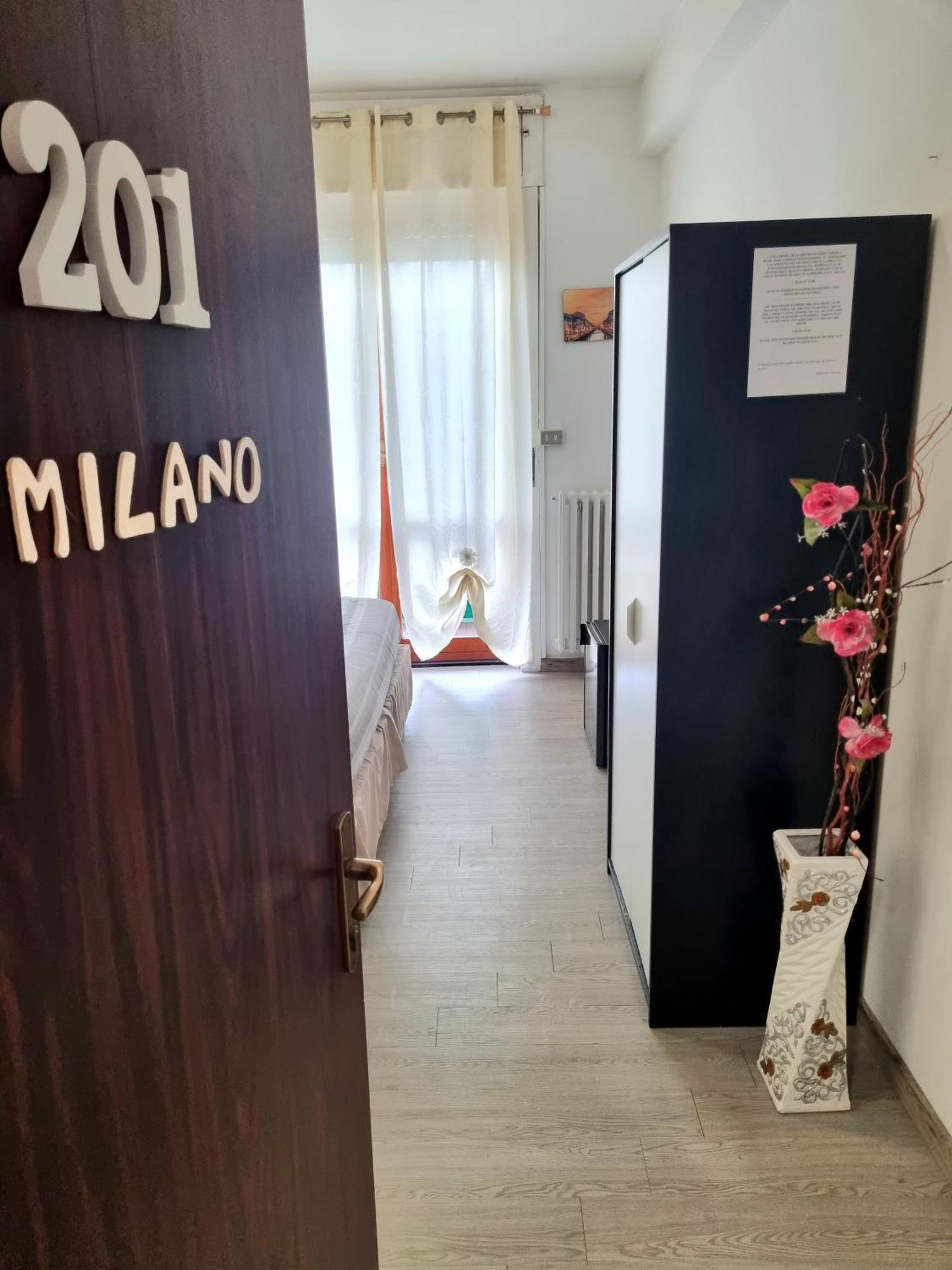 Italo House Bed & Breakfast