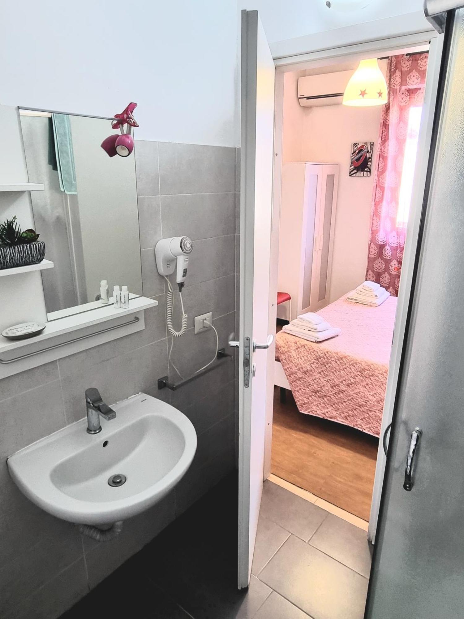 Italo House Bed & Breakfast *